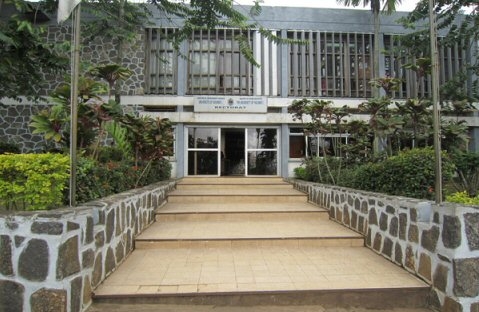 Bâtiment rectorat UYI